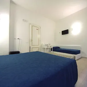 Atlantis 3*, Rome Italy